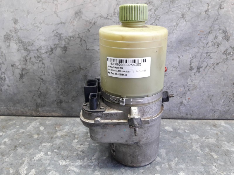 Recambio de bomba direccion para seat cordoba berlina (6l2) referencia OEM IAM 6Q423156AB  