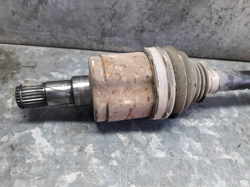 Recambio de transmision delantera izquierda para opel mokka referencia OEM IAM 6087825  