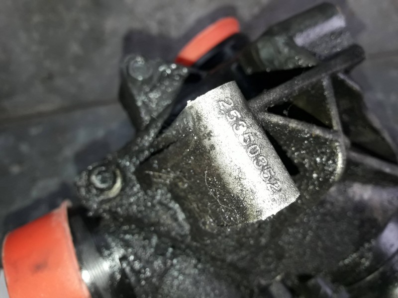 Recambio de caja mariposa para citroen xsara picasso referencia OEM IAM 25350352  