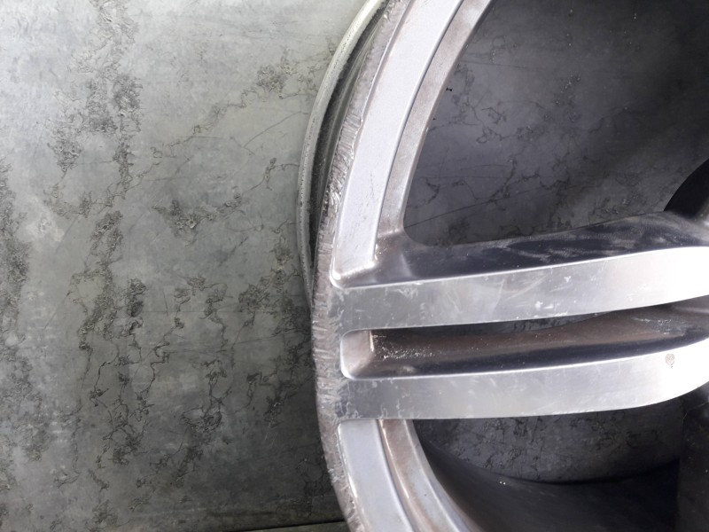 Recambio de llanta para bmw serie 3 berlina (e90) referencia OEM IAM BK133  19X8.5JJ