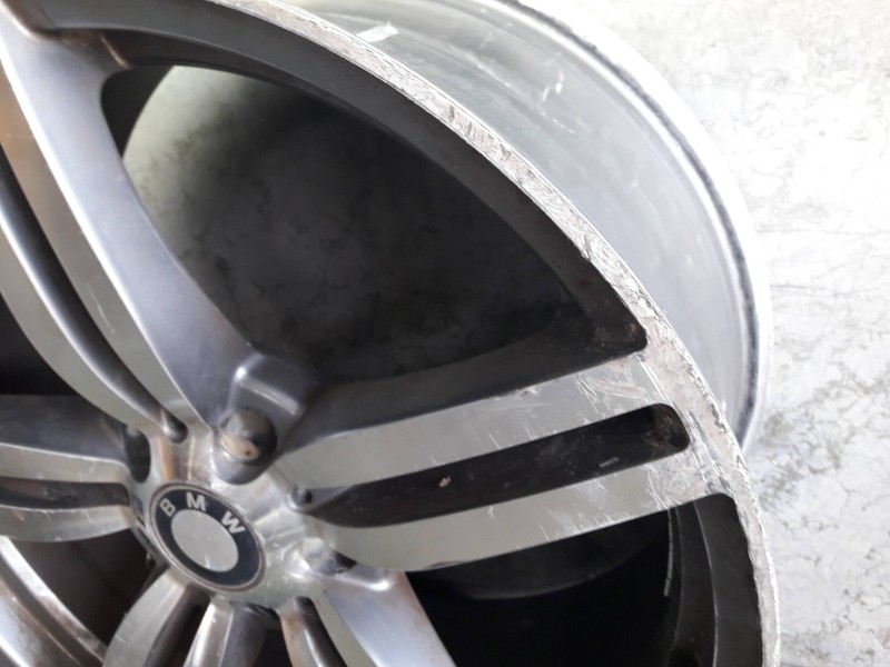 Recambio de llanta para bmw serie 3 berlina (e90) referencia OEM IAM BK133  19X8.5JJ