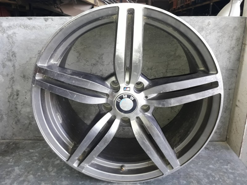 Recambio de llanta para bmw serie 3 berlina (e90) referencia OEM IAM BK133  19X8.5JJ
