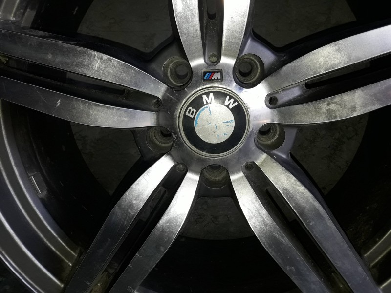 Recambio de llanta para bmw serie 3 berlina (e90) referencia OEM IAM BK133  19X8.5JJ