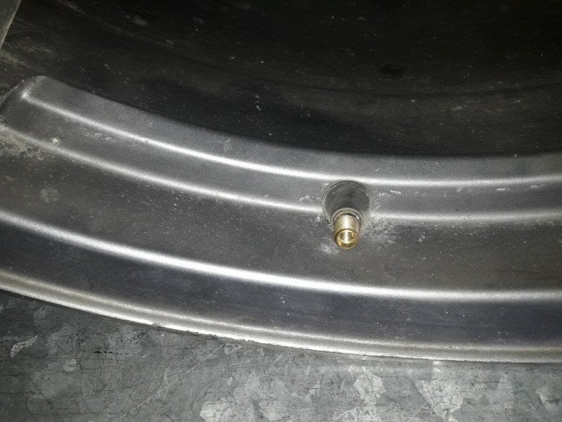 Recambio de llanta para bmw serie 3 berlina (e90) referencia OEM IAM BK133  19X8.5JJ