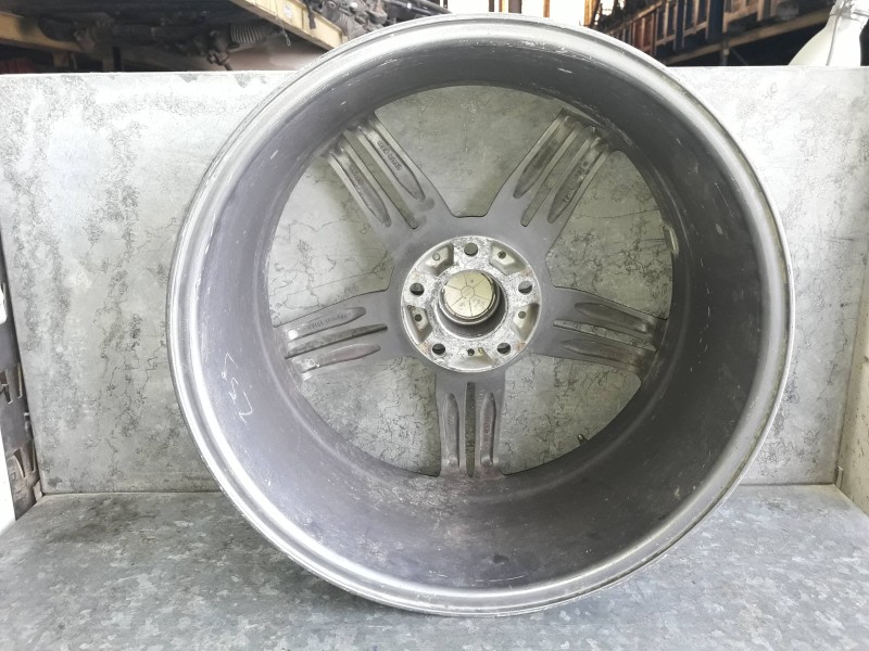 Recambio de llanta para bmw serie 3 berlina (e90) referencia OEM IAM BK133  19X8.5JJ
