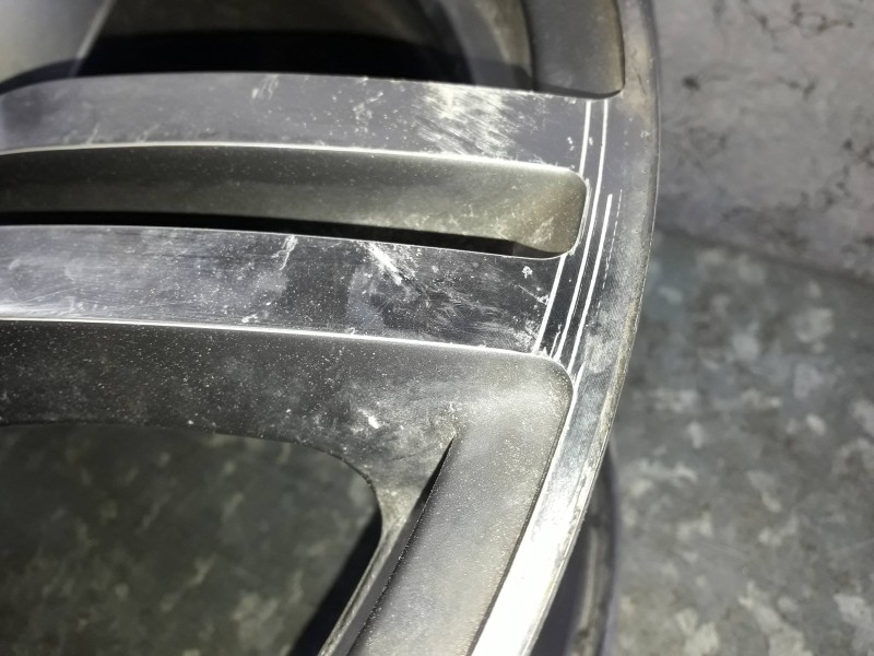 Recambio de llanta para bmw serie 3 berlina (e90) referencia OEM IAM BK133  19X8.5JJ