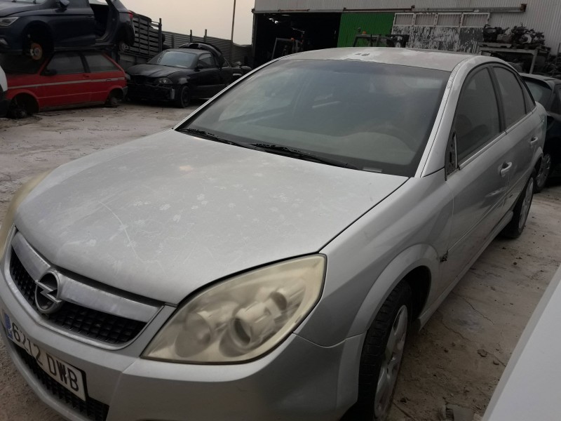 opel vectra c berlina del año 2006