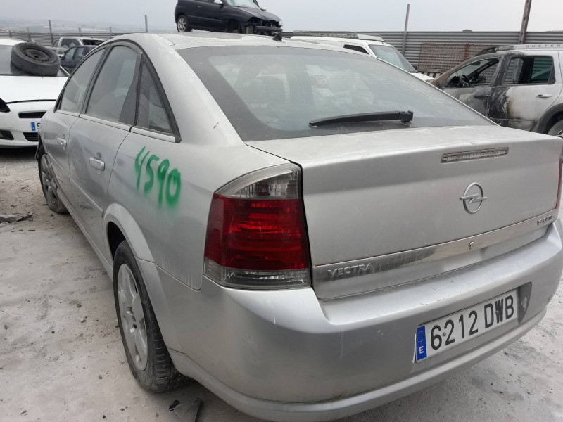 opel vectra c berlina del año 2006