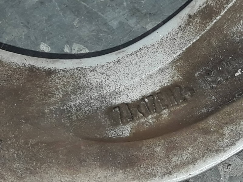 Recambio de juego llantas para bmw mini (r50,r53) cooper referencia OEM IAM 6775801 4 LLANTAS 7JX17