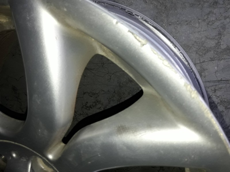 Recambio de juego llantas para bmw mini (r50,r53) cooper referencia OEM IAM 6775801 4 LLANTAS 7JX17