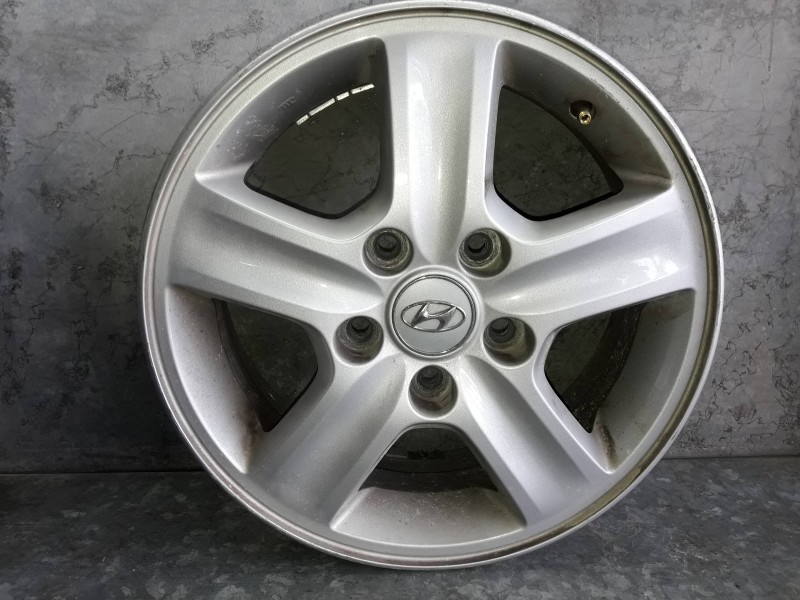 Recambio de juego llantas para hyundai i30cw referencia OEM IAM 529102L100 5.5JX15 