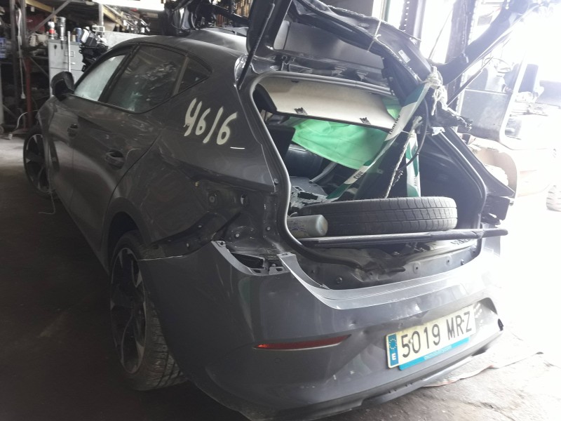 cupra leon (kl1) del año 2024