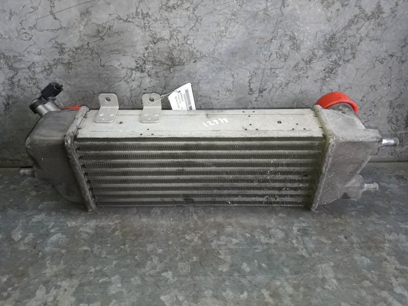 Recambio de intercooler para hyundai i30cw referencia OEM IAM 6714315 282712A610 