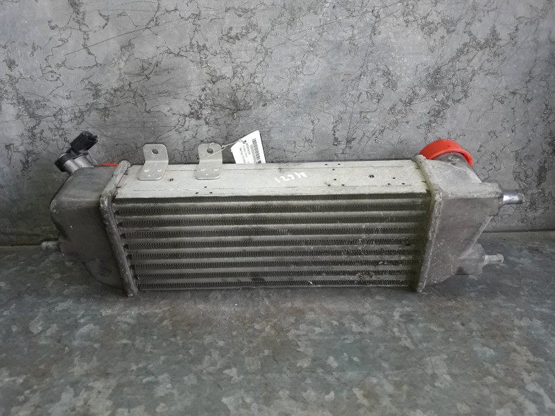 Recambio de intercooler para hyundai i30cw referencia OEM IAM 6714315 282712A610 
