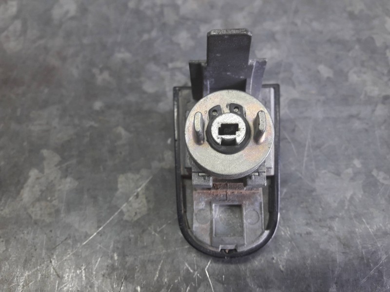 Recambio de bombin puerta delantera izquierda para ford focus berlina (cap) referencia OEM IAM 3M5AR21990A 068BA 