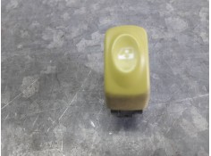 Recambio de mando elevalunas trasero derecho para renault twingo (co6) referencia OEM IAM 425386J  