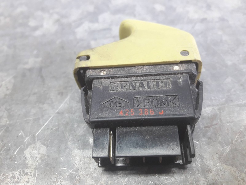 Recambio de mando elevalunas trasero derecho para renault twingo (co6) referencia OEM IAM 425386J  
