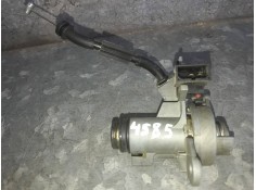 Recambio de bombin porton trasero para audi a4 berlina (8e) referencia OEM IAM 8E0827573  