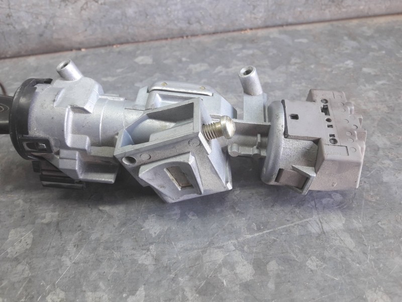 Recambio de conmutador de arranque para ford focus berlina (cap) referencia OEM IAM 3M513F880AC  