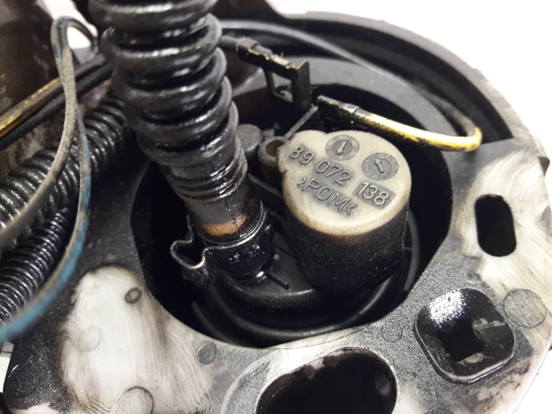 Recambio de aforador para audi a4 berlina (8e) referencia OEM IAM 89072138  