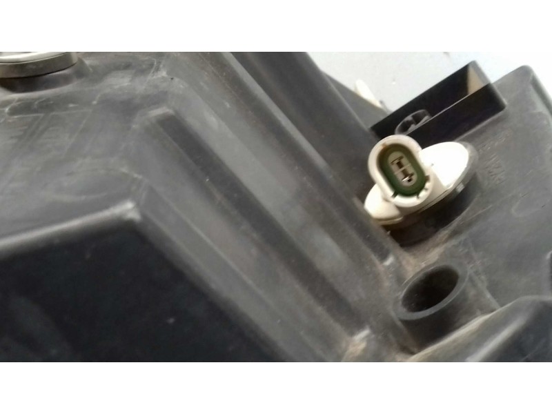 Recambio de faro izquierdo para renault kangoo (f/kc0) authentique 4x4 referencia OEM IAM 8200444257 89900107 