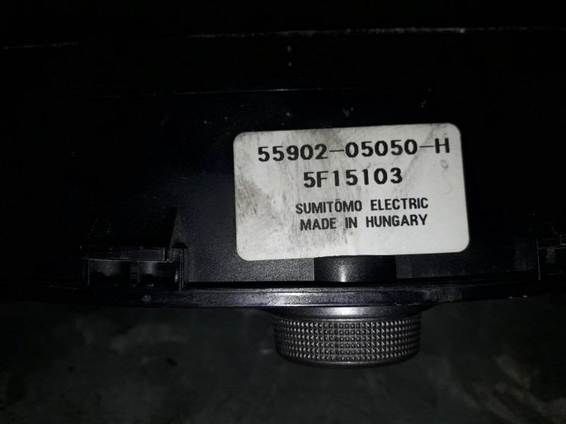 Recambio de mando climatizador para toyota avensis berlina (t25) referencia OEM IAM 5590005200 MB1465703620 5590205050H