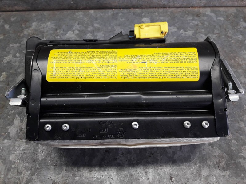 Recambio de airbag delantero derecho para volkswagen passat berlina (3b3) referencia OEM IAM 3B0880204C 30317045A 1002088170278