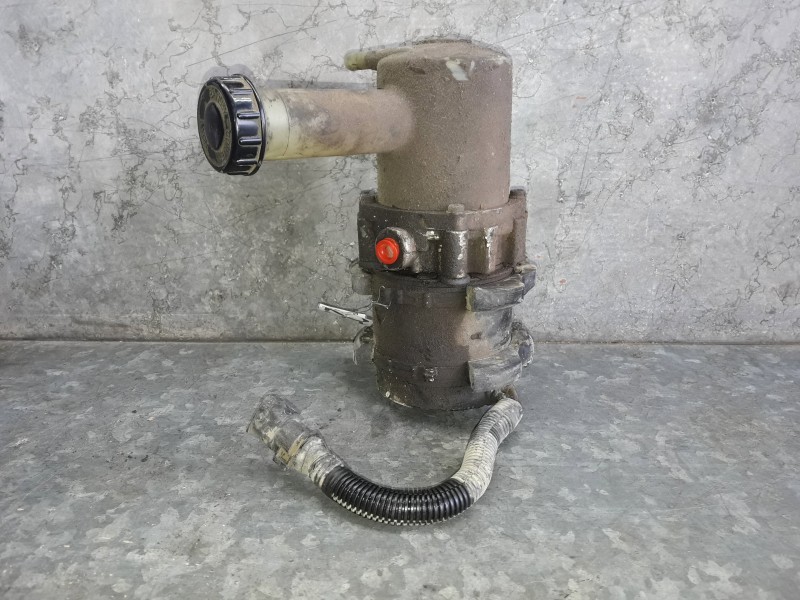 Recambio de bomba direccion para citroen c15 referencia OEM IAM 9629907880  