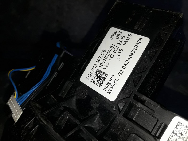 Recambio de mando multifuncion para cupra leon (kl1) referencia OEM IAM 5Q1953507GB 1051835901 5Q1953513BA