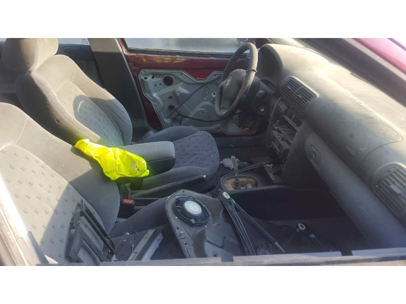 seat toledo (1m2) del año 1999