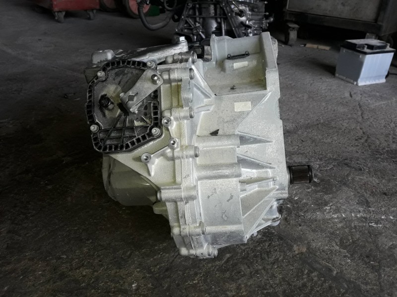 Recambio de caja cambios para cupra leon (kl1) referencia OEM IAM UUF  