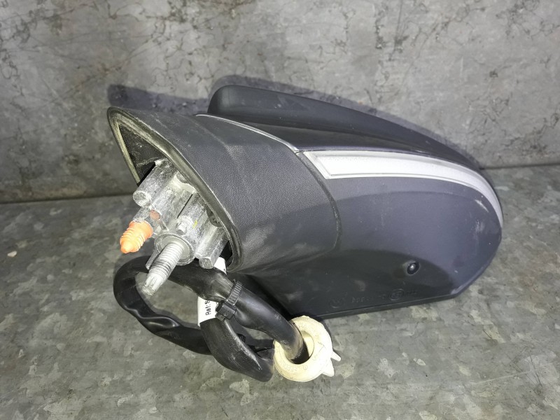Recambio de retrovisor izquierdo para cupra leon (kl1) referencia OEM IAM 0411825 ABATIBLE ELECTRICO
