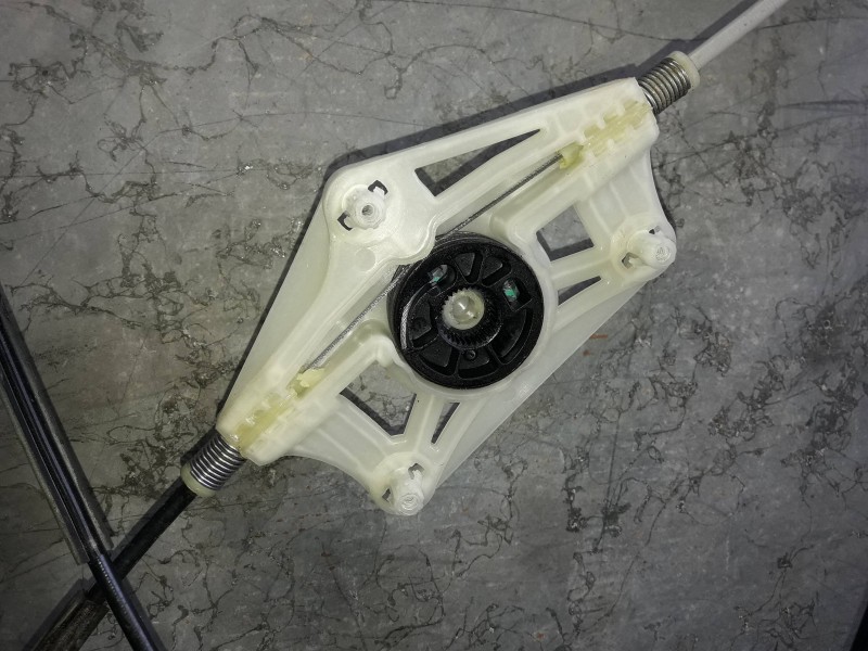 Recambio de elevalunas delantero izquierdo para cupra leon (kl1) referencia OEM IAM  ELECTRICO SIN MOTOR