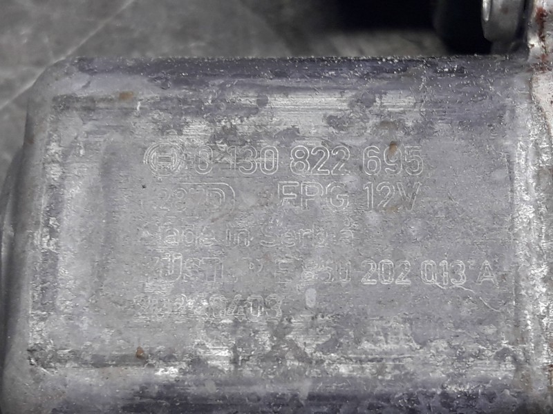 Recambio de motor elevalunas trasero izquierdo para cupra leon (kl1) referencia OEM IAM 0130822695 20240403 5Q0959407D