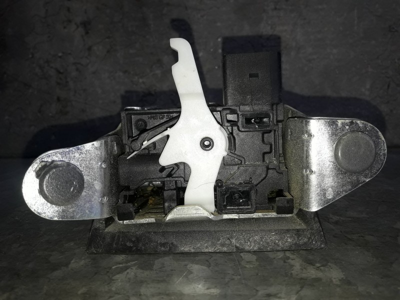 Recambio de cerradura maletero / porton para cupra leon (kl1) referencia OEM IAM 202554 200923 