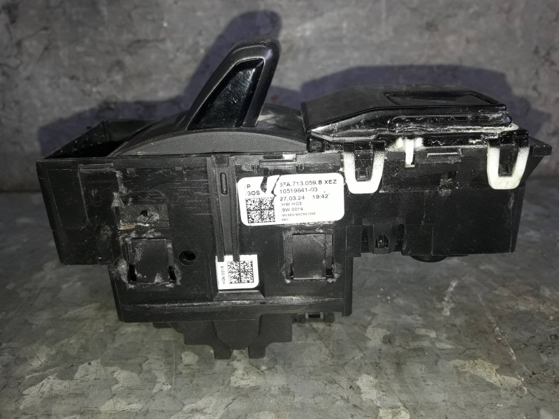 Recambio de palanca cambio para cupra leon (kl1) referencia OEM IAM 5FA173059B 1051964103 12034976