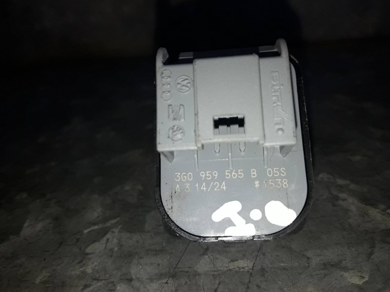 Recambio de mando retrovisor para cupra leon (kl1) referencia OEM IAM 3G0959565B  