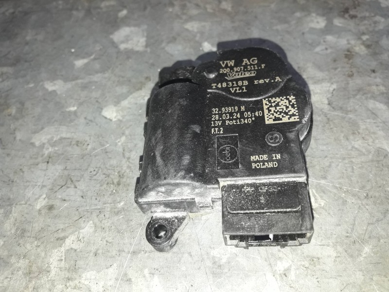 Recambio de motor apertura trampillas climatizador para cupra leon (kl1) referencia OEM IAM 2Q0907511F  