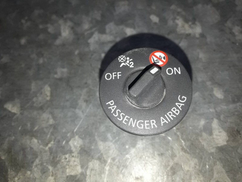 Recambio de interruptor para renault clio iv business referencia OEM IAM 291239 140306051701 681995290R