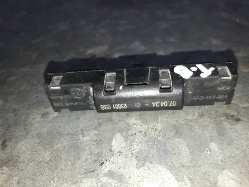 Recambio de amplificador de antena para cupra leon (kl1) referencia OEM IAM 5N0035570  