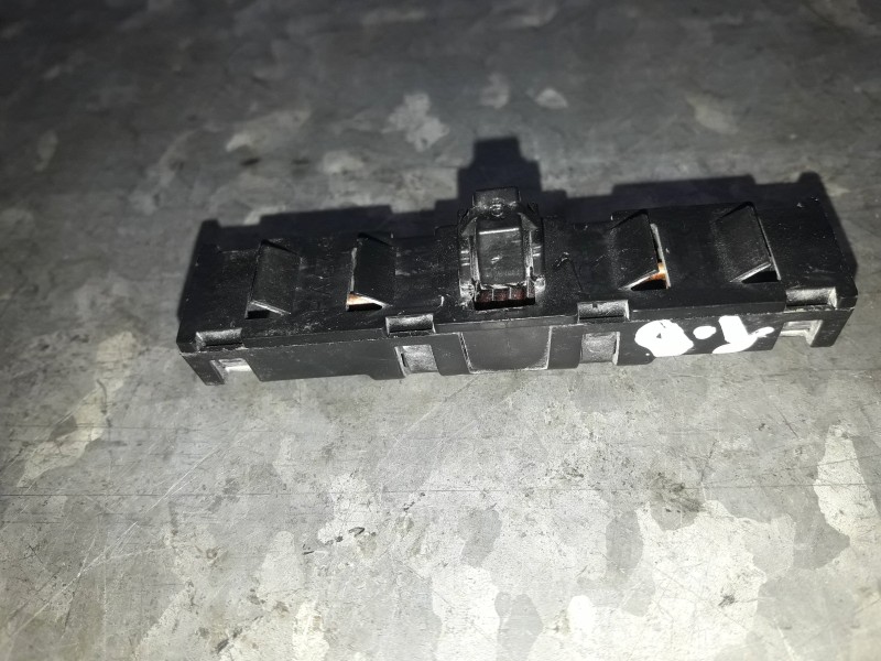 Recambio de amplificador de antena para cupra leon (kl1) referencia OEM IAM 5N0035570  