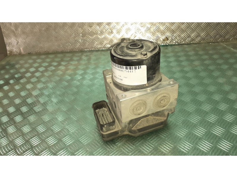 Recambio de abs para kia carnival referencia OEM IAM 2K56T437A0  0K2FA667B0