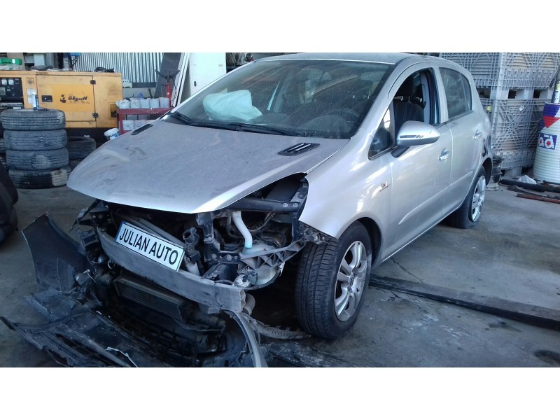 opel corsa d del año 2008