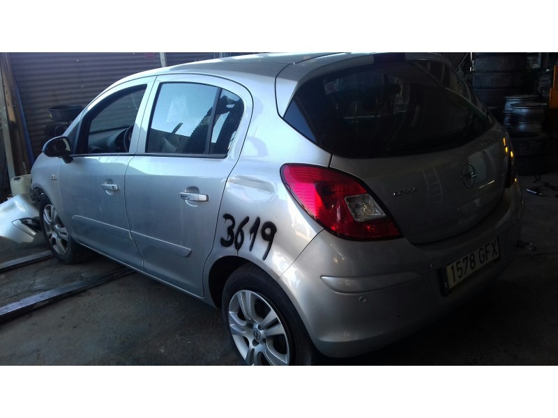 opel corsa d del año 2008