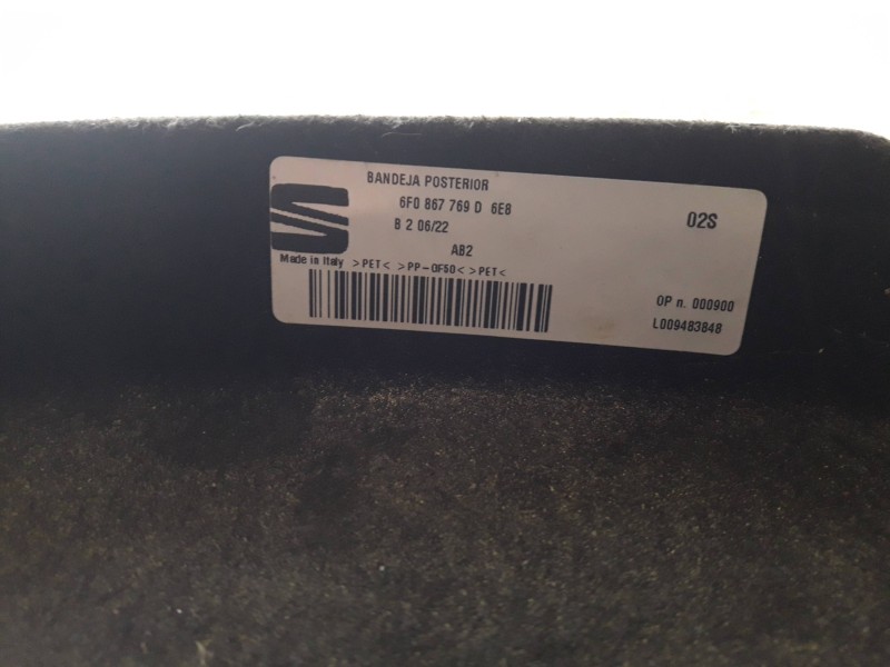 Recambio de bandeja trasera para seat ibiza kj referencia OEM IAM 6F0867769D  