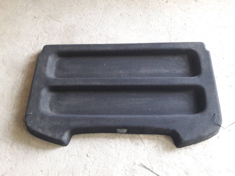 Recambio de bandeja trasera para dacia sandero referencia OEM IAM 794205491R  