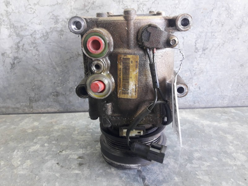 Recambio de compresor aire acondicionado para ford fiesta berlina (dx) referencia OEM IAM X26H19D629AB  