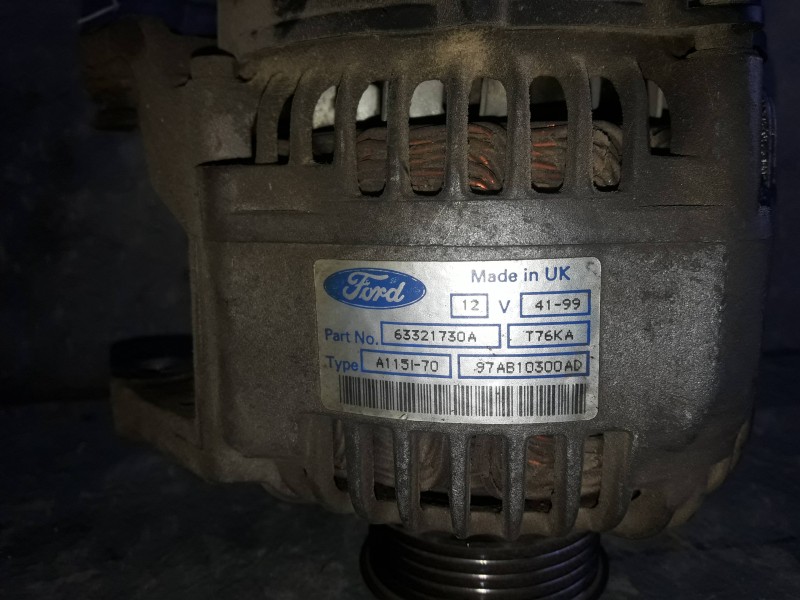 Recambio de alternador para ford fiesta berlina (dx) referencia OEM IAM 63321730A A115170 97AB10300AD