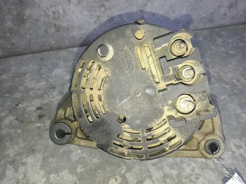 Recambio de alternador para ford fiesta berlina (dx) referencia OEM IAM 63321730A A115170 97AB10300AD