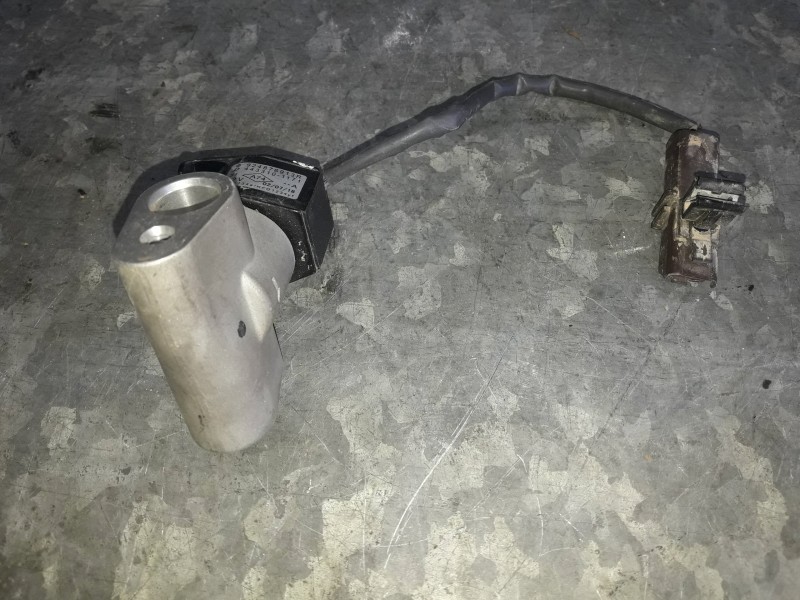 Recambio de sensor presion para renault zoe referencia OEM IAM 924876913R 4433101171 